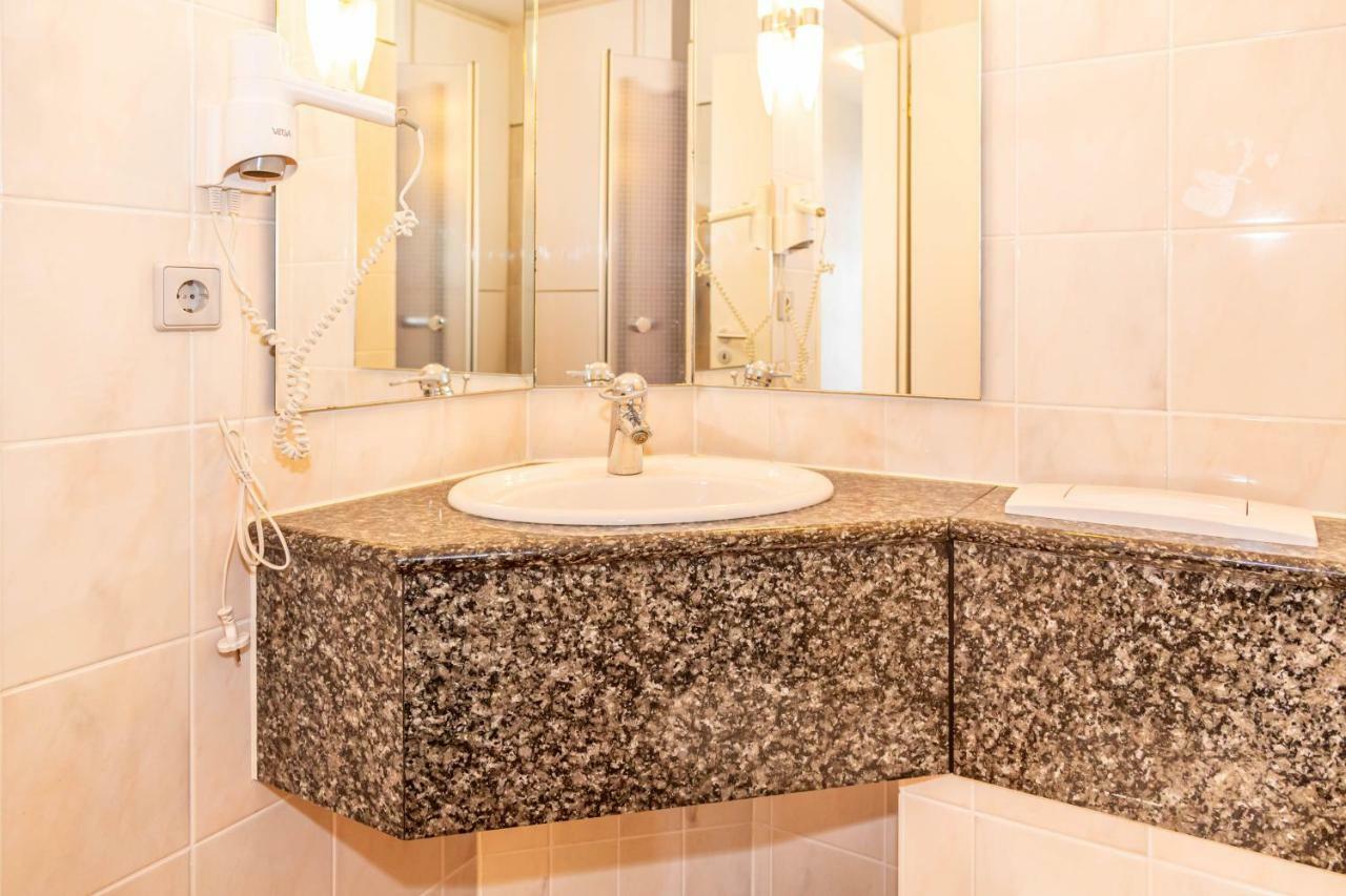 Ferienwohnung Traumurlaub Eine Maisonettwohnung Mit 2 Baedern Dewichow Extérieur photo
